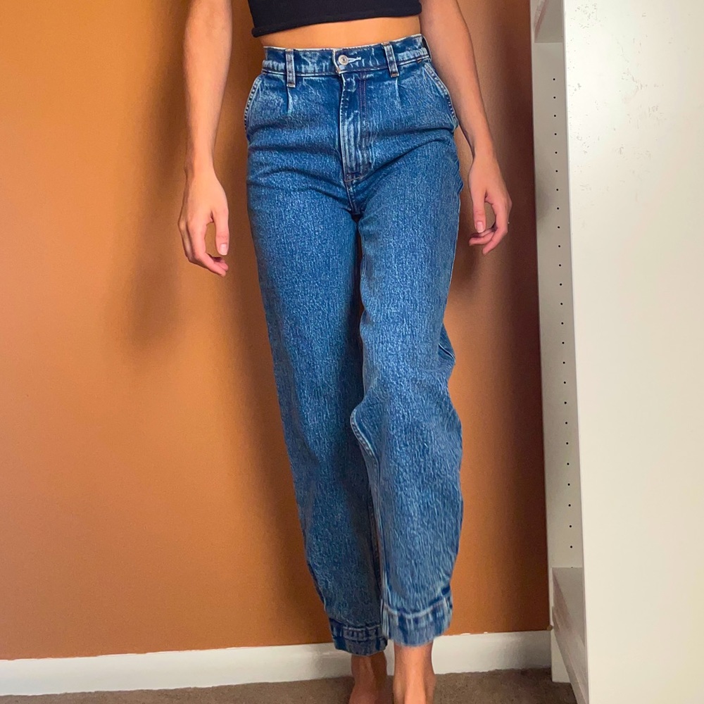 Abercrombie & Fitch Mom Jeans
